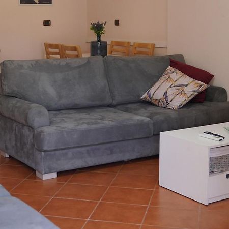 Stylish Apartment Near Tirana Center Екстериор снимка