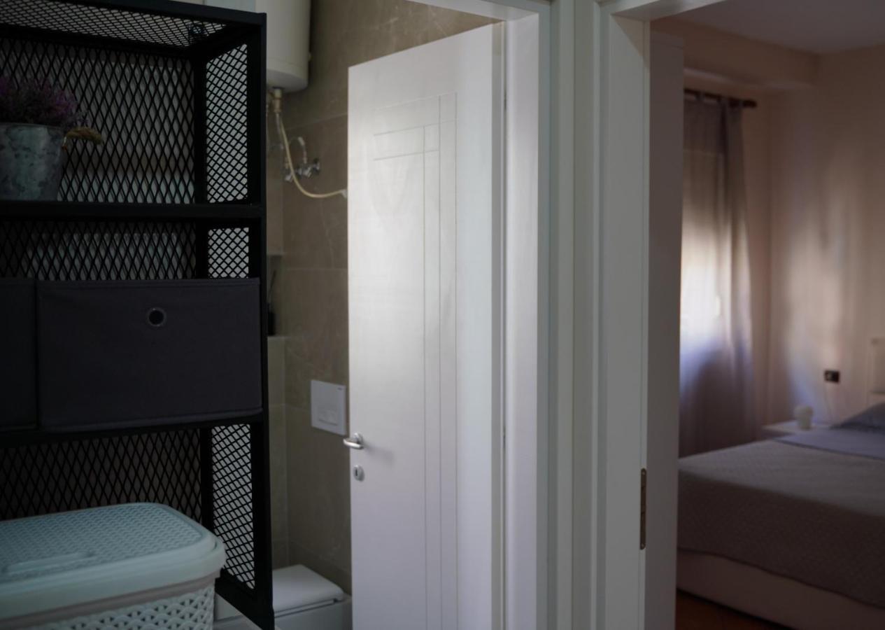 Stylish Apartment Near Tirana Center Екстериор снимка