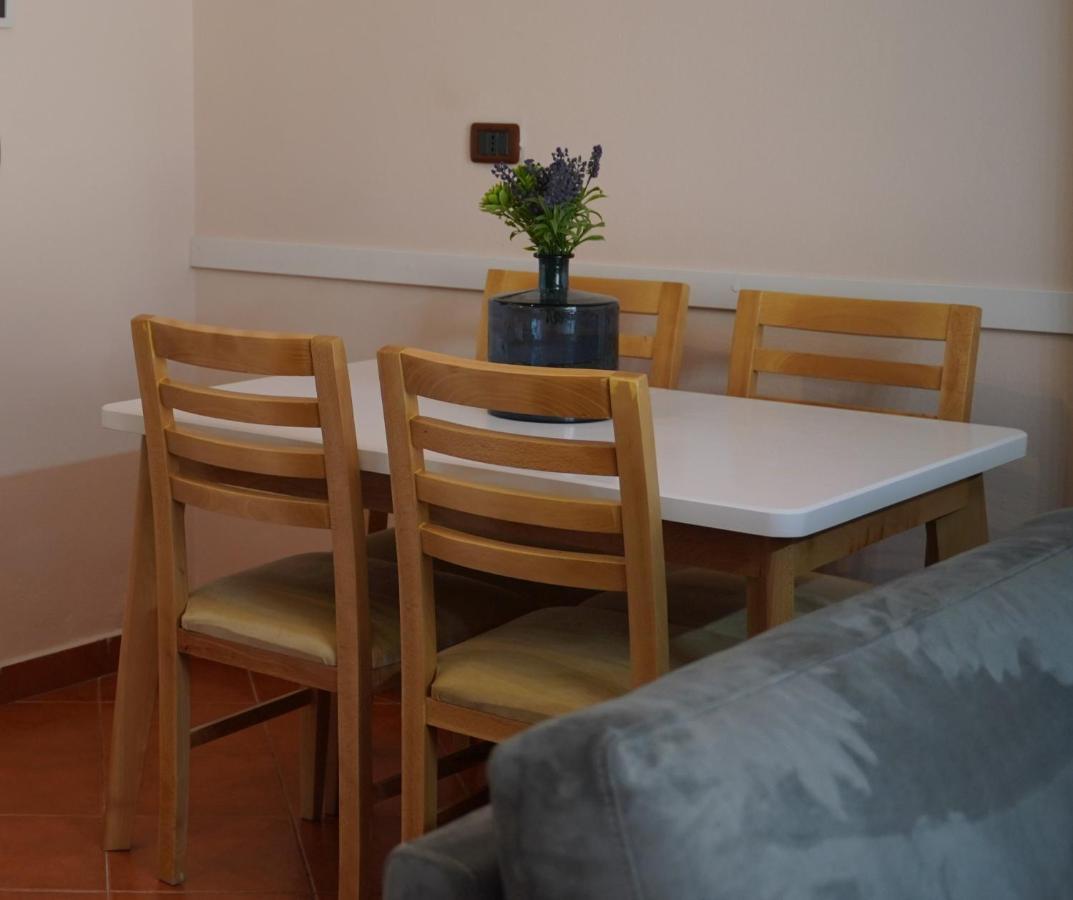 Stylish Apartment Near Tirana Center Екстериор снимка
