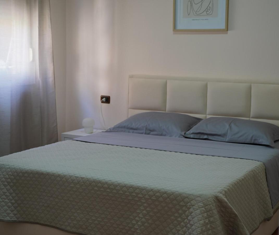 Stylish Apartment Near Tirana Center Екстериор снимка